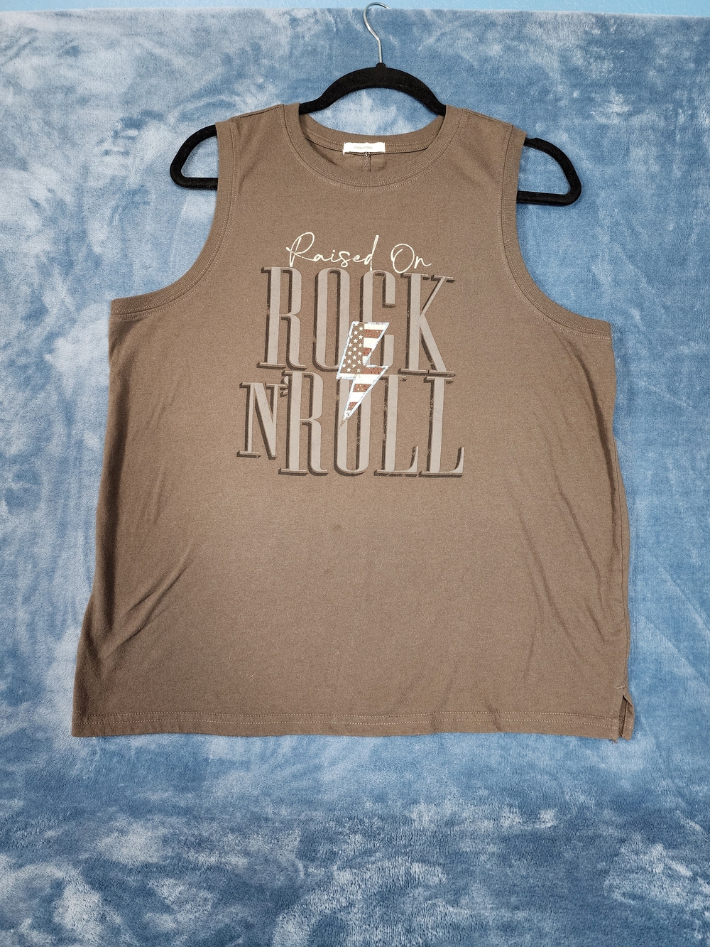 Maurices Dark Brown Graphic Crewneck Tank